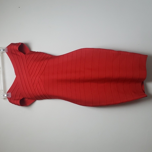 Women's Rayon Off Shoulder Bandage Bodycon Party Dress - Picture 3 of 10